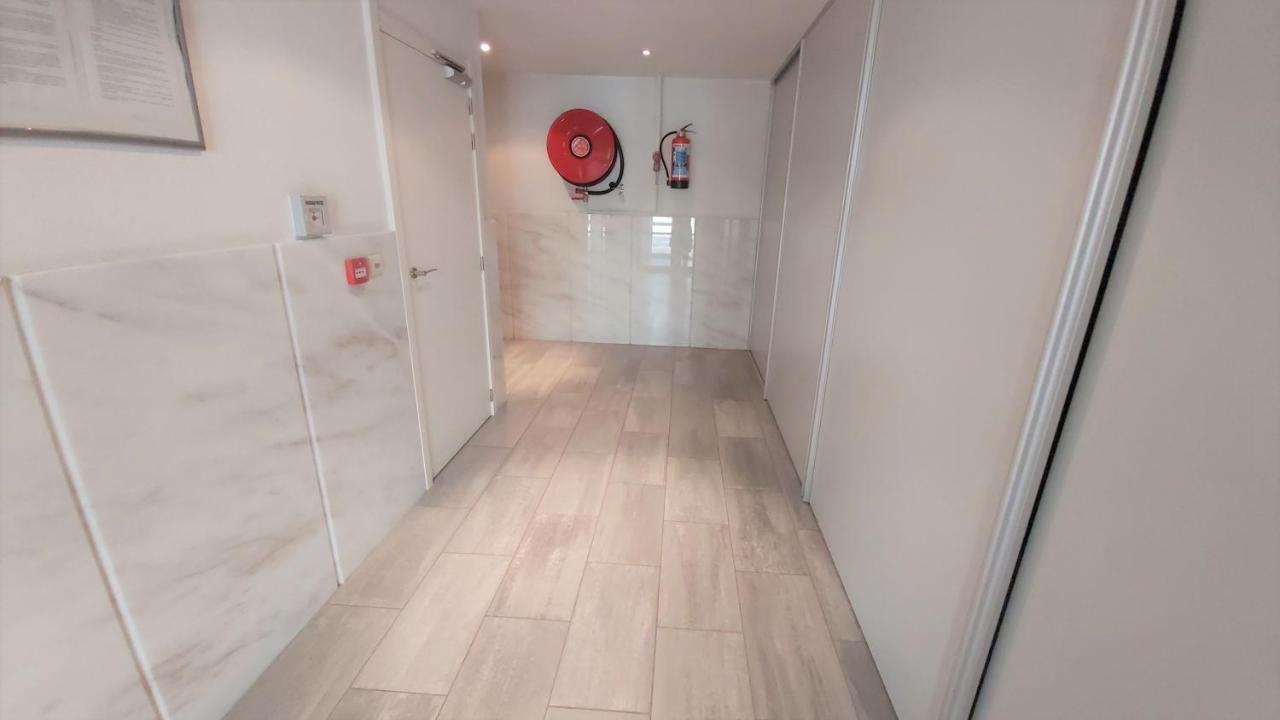 Marjori Oostende Met Gratis Parkeerplaats מראה חיצוני תמונה